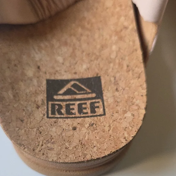 Reef Women's Slippers - Tan and Brown - Picture 4 of 6